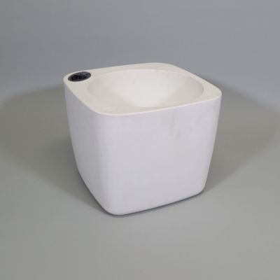 Selbstbewässerndes Pflanzgefäß „podd LOCKWITZ“ in der Farbe Weiß