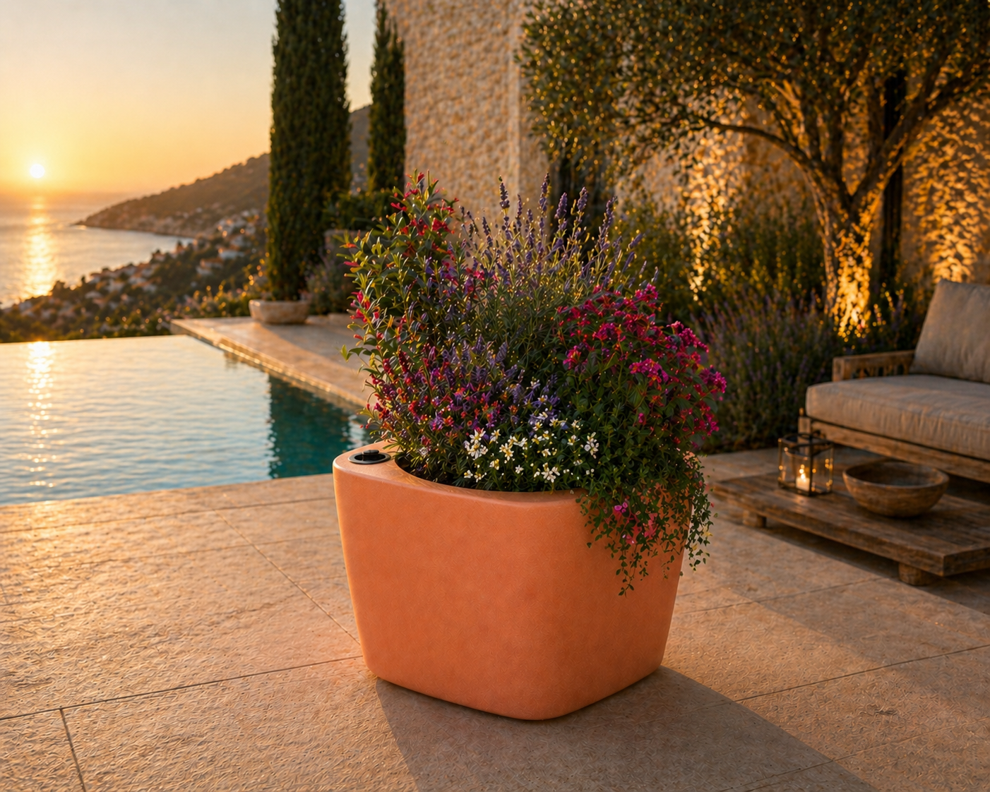 Self-watering planter “podd LOCKWITZ” in the color terracotta