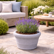 Selbstbewässerndes Pflanzgefäß „podd WEIßERITZ“ in der Farbe Zink